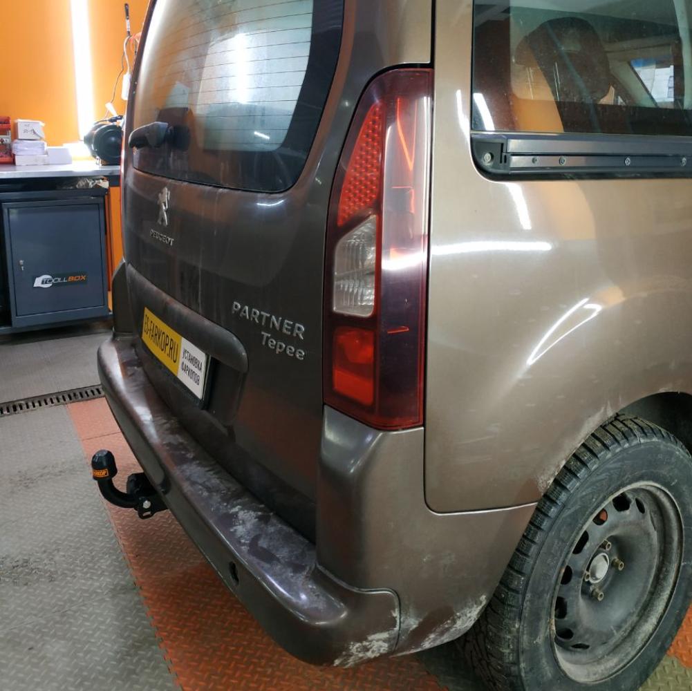 Фаркоп Peugeot Tepee (Minivan) 2008-2015 Leader Plus C302-A